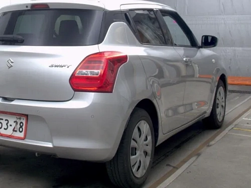 SUZUKI SWIFT 2023