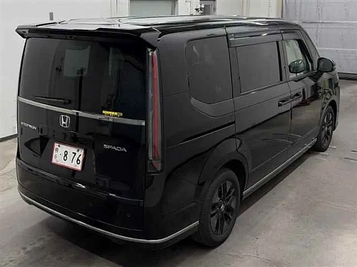 HONDA STEP WAGON 2023