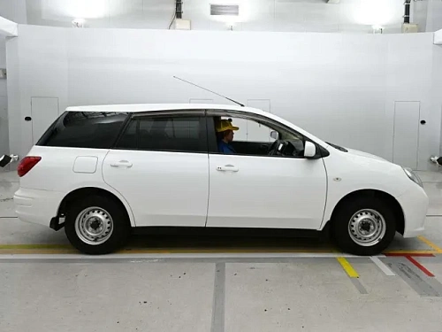 NISSAN AD 2021