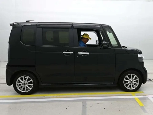 HONDA N BOX 2026