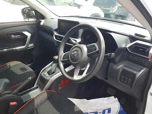 SUZUKI SWIFT 2022
