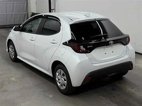 TOYOTA YARIS 2023