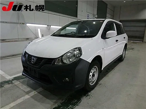 NISSAN AD 2022