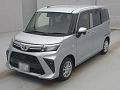 TOYOTA ROOMY 2023