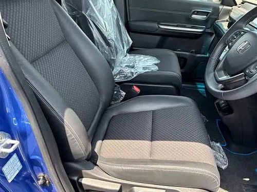 HONDA FREED 2023