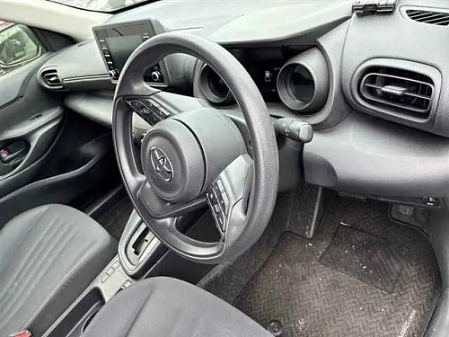 TOYOTA YARIS CROSS 2023