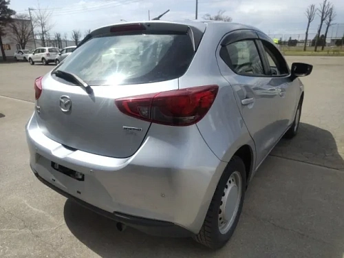 MAZDA MAZDA2 2023