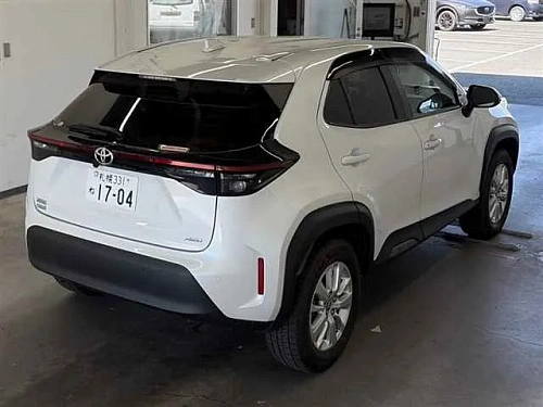 TOYOTA YARIS CROSS 2023