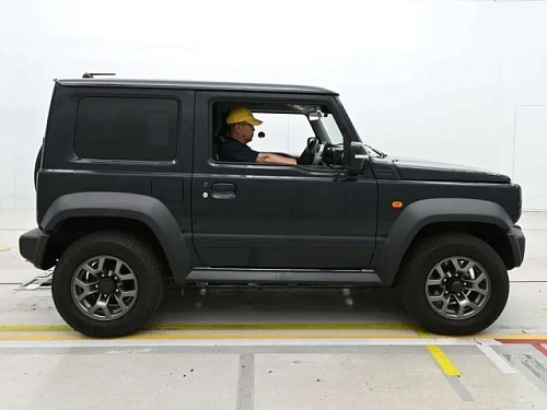 SUZUKI JIMNY SIERRA 2023