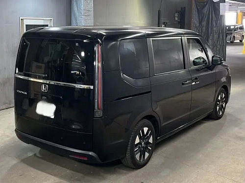 HONDA STEP WAGON 2023