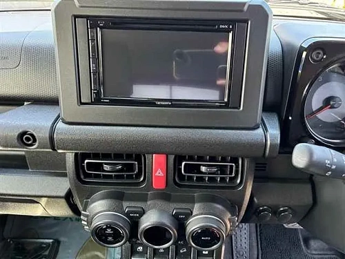 SUZUKI JIMNY SIERRA 2023