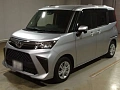 TOYOTA ROOMY 2023