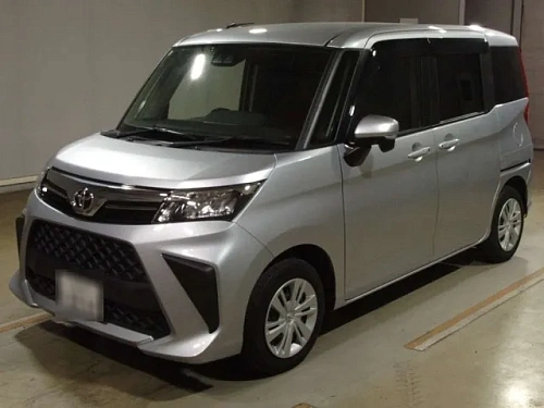 TOYOTA ROOMY 2023