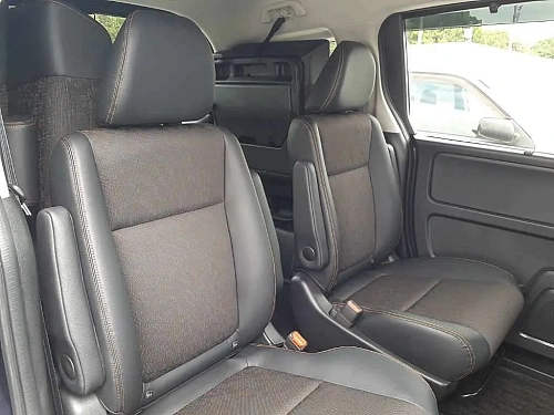 HONDA FREED 2023