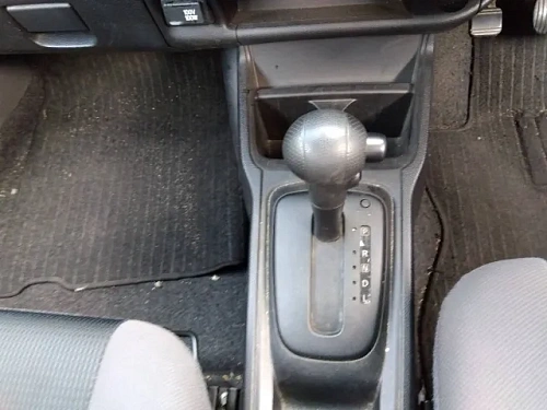 NISSAN AD 2021