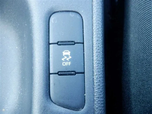 TOYOTA YARIS 2023