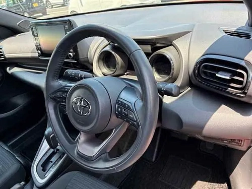 TOYOTA YARIS 2023