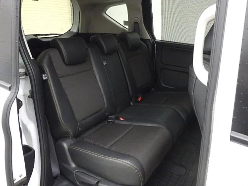 HONDA FREED 2023