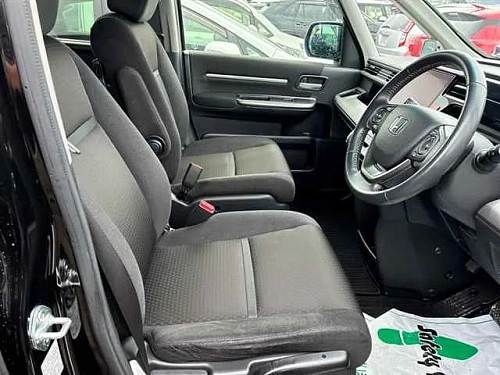 HONDA STEP WAGON 2021