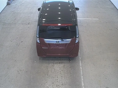 TOYOTA ROOMY 2023