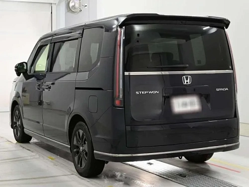 HONDA STEP WAGON 2023