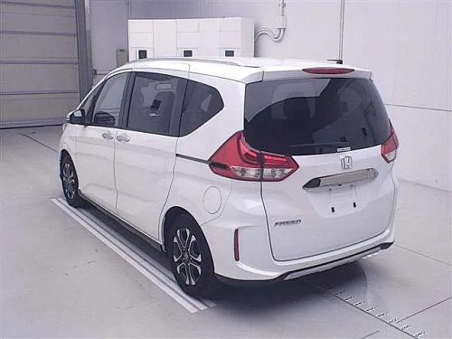HONDA FREED 2022
