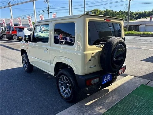 SUZUKI JIMNY 2023