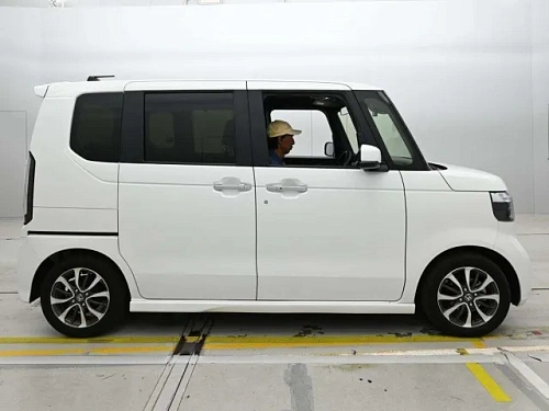 HONDA N BOX 2023