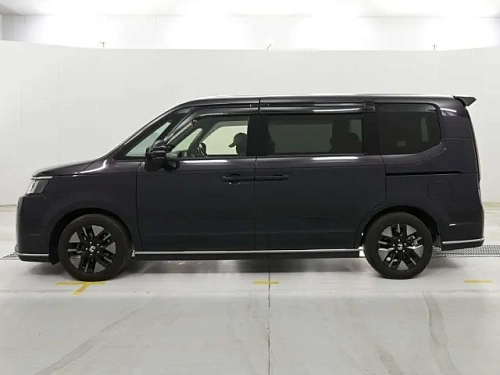 HONDA STEP WAGON 2023