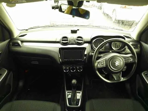 SUZUKI SWIFT 2023