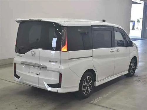 HONDA STEP WAGON 2021