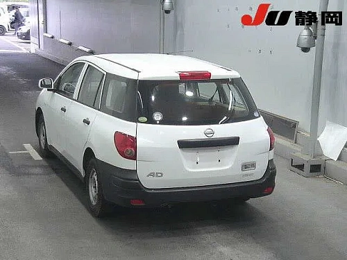 NISSAN AD 2021