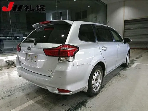 TOYOTA COROLLA FIELDER 2021