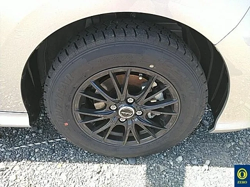 TOYOTA YARIS 2023
