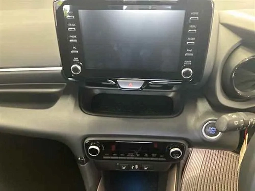 TOYOTA YARIS 2023