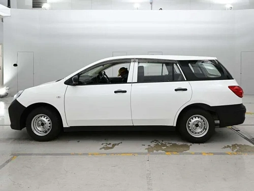 NISSAN AD 2021