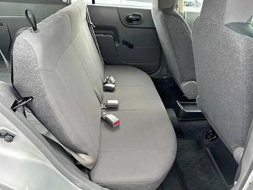 NISSAN AD 2021