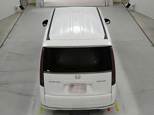 HONDA STEP WAGON 2023