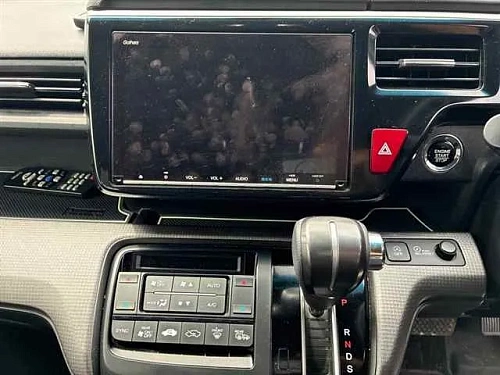 HONDA STEP WAGON 2021