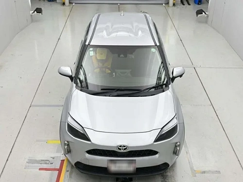 TOYOTA YARIS CROSS 2023